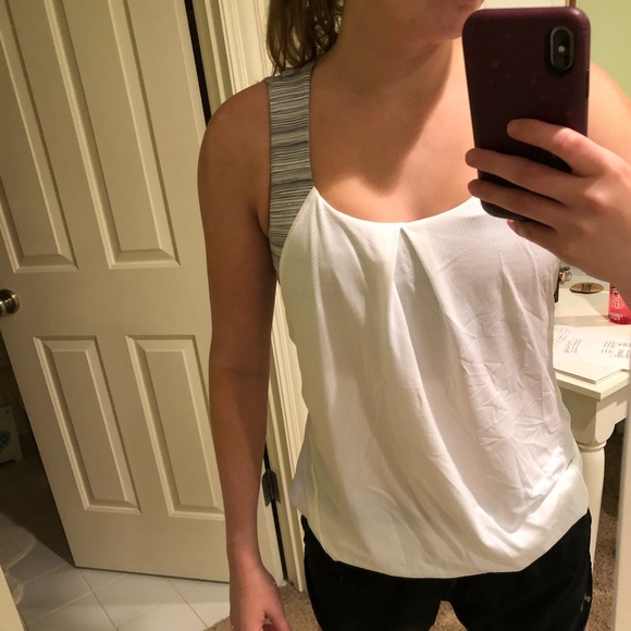 Lululemon tank top - Picture 1 of 2